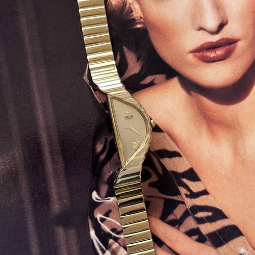 ساعة فنتج أنيقة ماركة Seiko من ١٩٩٠م