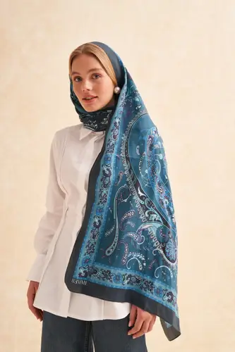 Solara Cotton Silk Scarf Blue وشاح سولارا من القطن والحرير باللون الأزرق