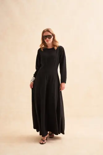 Black Cross Detail Linen Dress فستان كتان أسود بتفاصيل متقاطعة