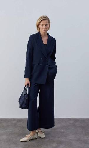 LOOSE-FITTING BLAZER SET (1140)  طقم بليزر فضفاض 