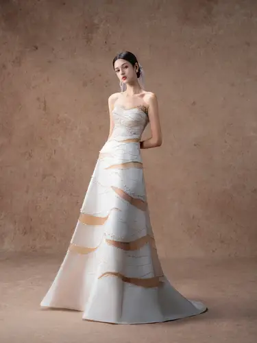 Pearls On the Waves Dress  فستان 