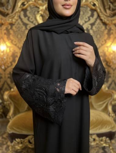 عباية كريب مع دانتيل فرنسي على اليد 2030