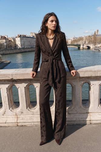 Jae Premium Rayon-Viscose Suit – Rich Brown