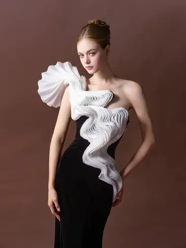Spray Dress  فستان 