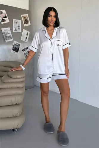 Essenza Notte White Satin Short Pajama Set