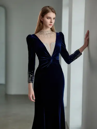 Peacock Finery Dress  فستان 