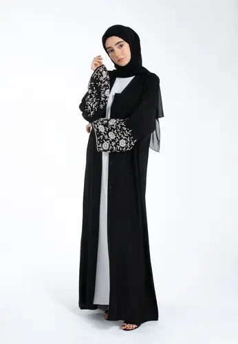 Elegance In Bloom Embellished Open Abaya 65205-114 عباية مفتوحة مزينة بتصميم أنيق