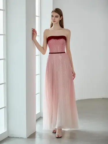 Pink Bubbles Dress  فستان 