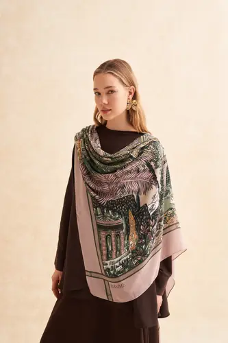 Liora Shoulder Scarf Pink وشاح ليورا للكتف باللون الوردي