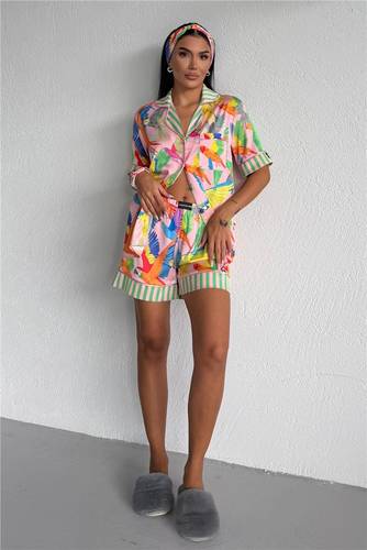 Viaggio Creativo Satin Short Pajama Set