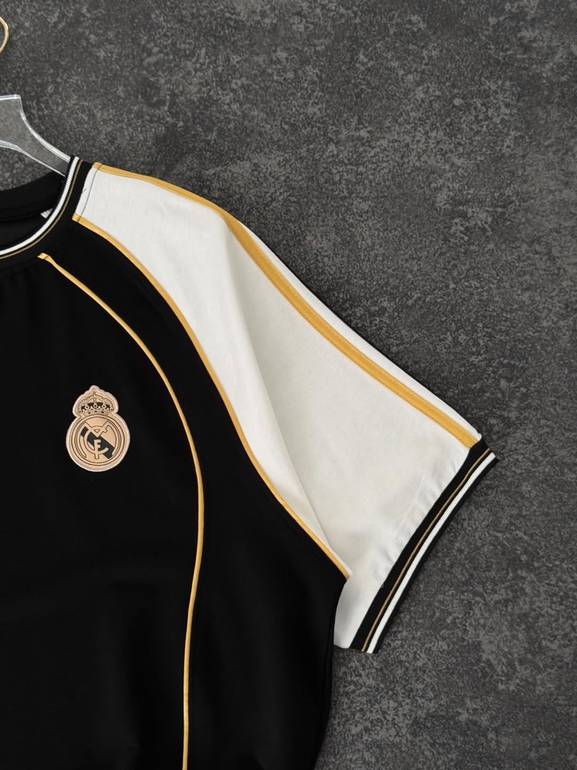 Real Madrid Retro T-Shirt – Black / White