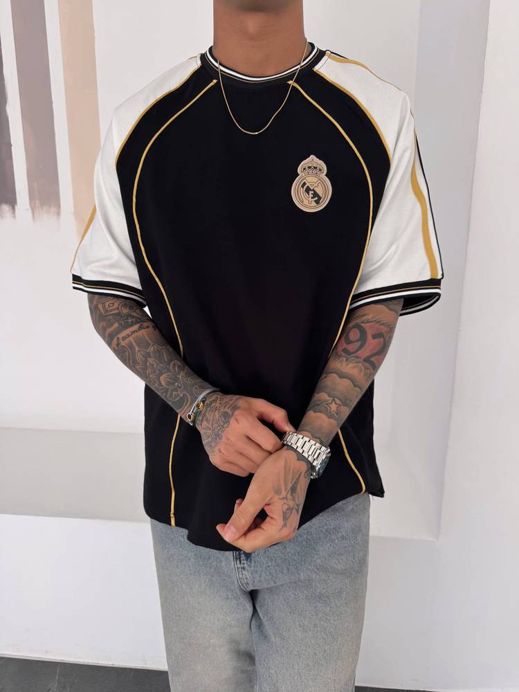 Real Madrid Retro T-Shirt – Black / White