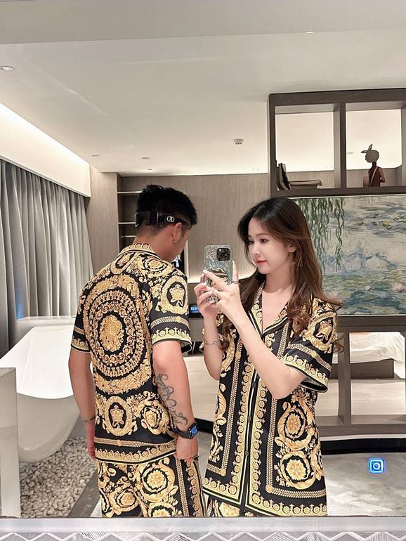 Aurora Luxury Pajama Set – Black & Gold Baroque Design