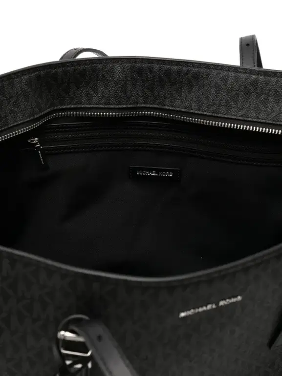 شنطة كتف Michael Kors بنقشة MK Monogram – أسود