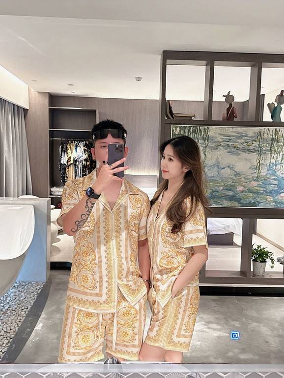 Luxury Summer Pajama Set – Baroque Print Inspired by Versace