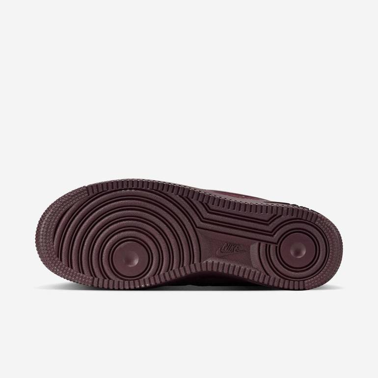 Men’s Burgundy Sneakers – Classic Casual Style - Nike Force 1’07