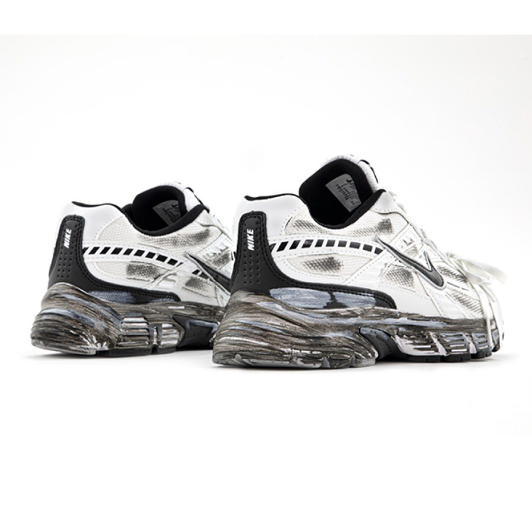 Nike Infinity Run White & Black Running Sneakers