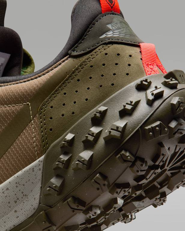 Jordan Element Low Trainers “Green”