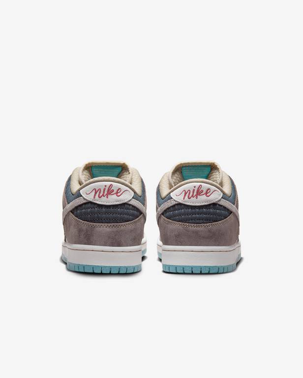 Nike Dunk Low Big Money Sneakers
