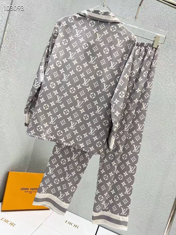 Luxury Monogram Pajama – Silver