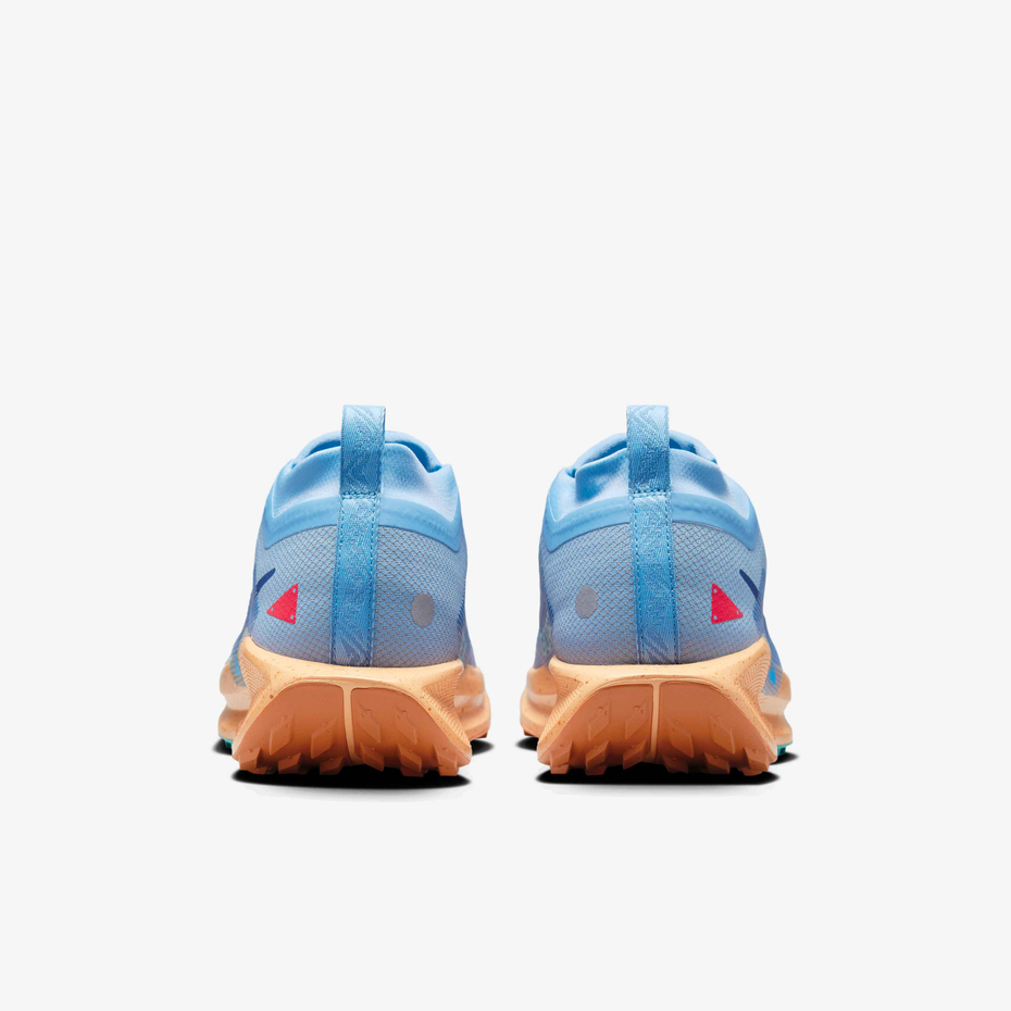 حذاء Nike Pegasus Trail 5 GORE-TEX – حذاء جري مقاوم للماء
