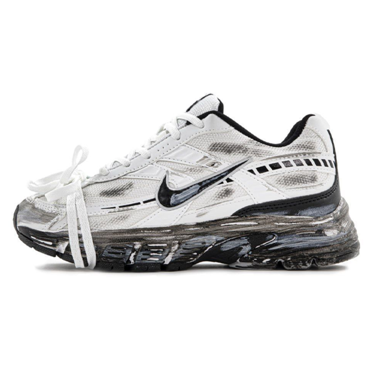 Nike Infinity Run White & Black Running Sneakers