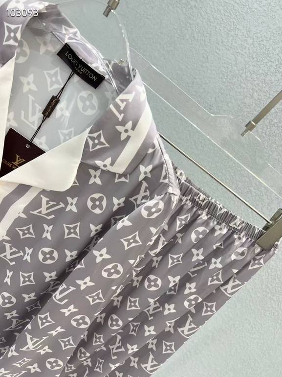Luxury Monogram Pajama – Silver