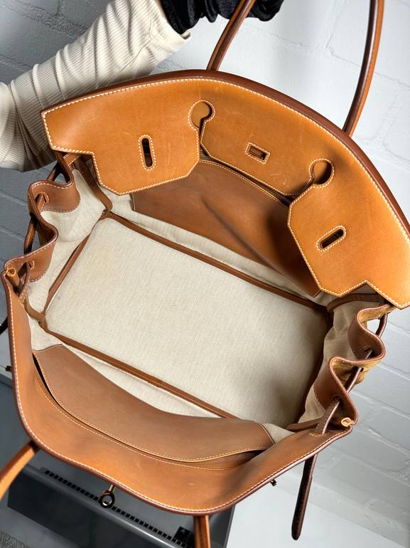 Hermes Birkin Leather Top Handle Bag – Brown