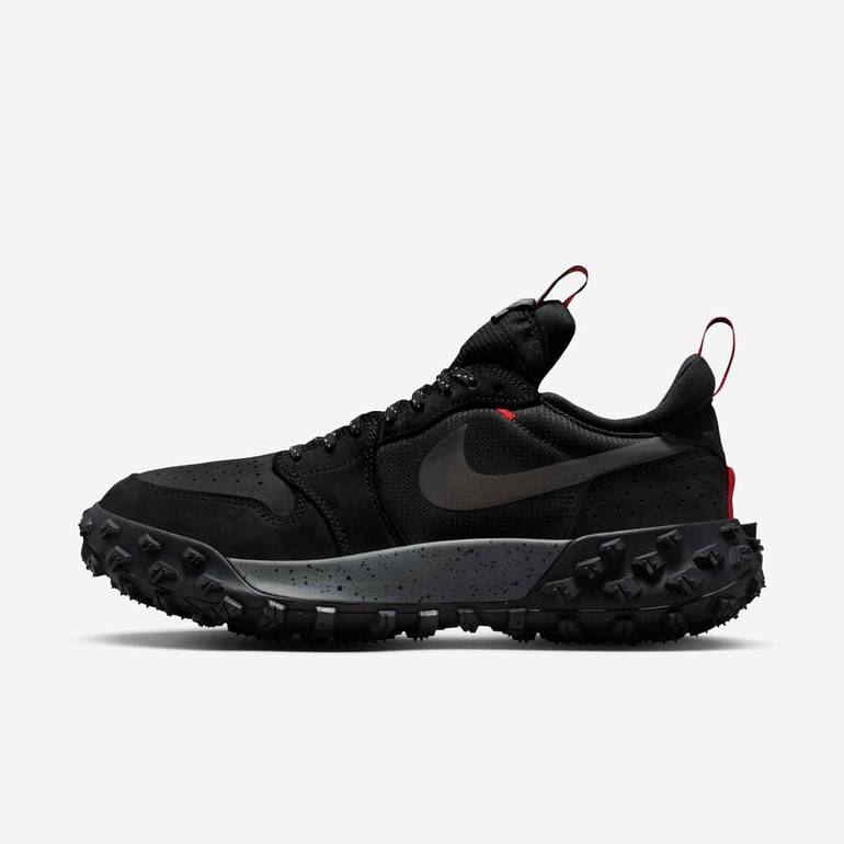 Jordan Element Low Trainers “Black”