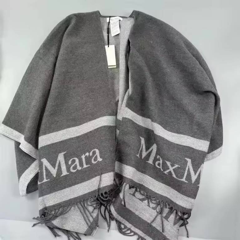 MaxMara سكارف رمادي