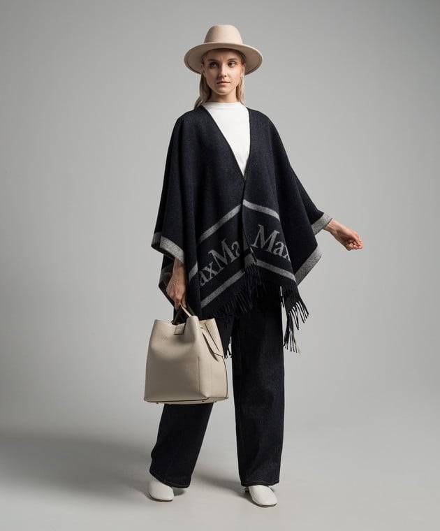 MaxMara  سكارف اسود