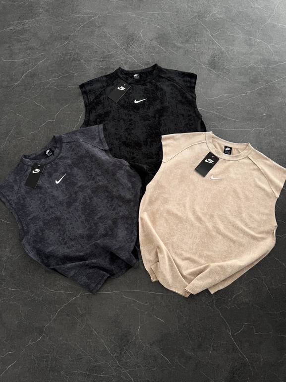 Nike Street Fit Tee