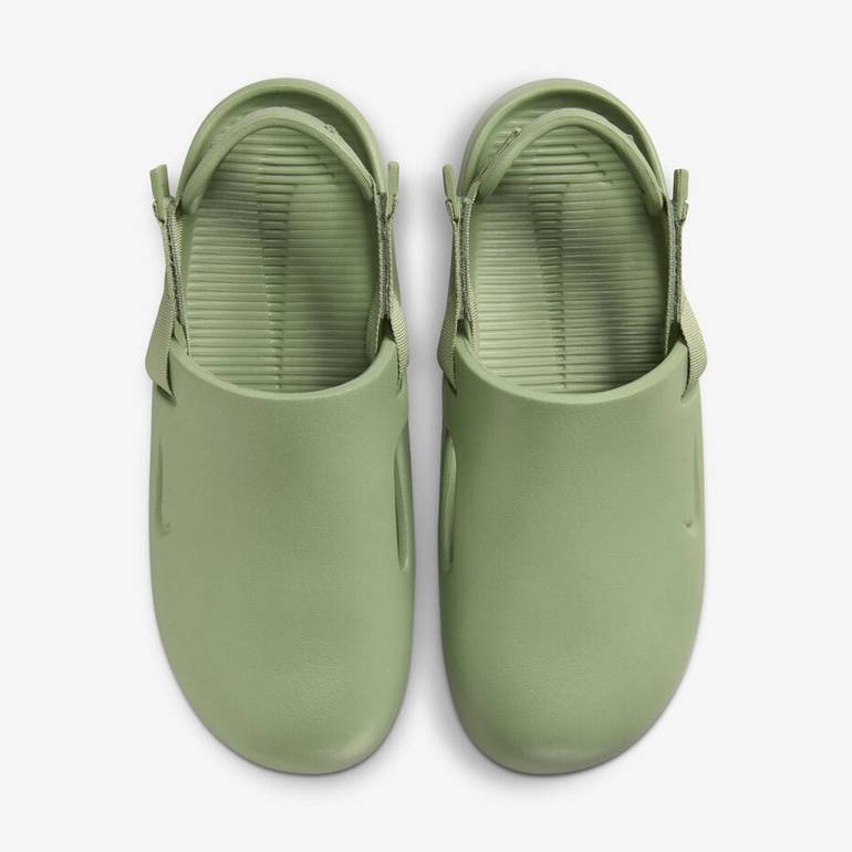Nike Calm Olive Green