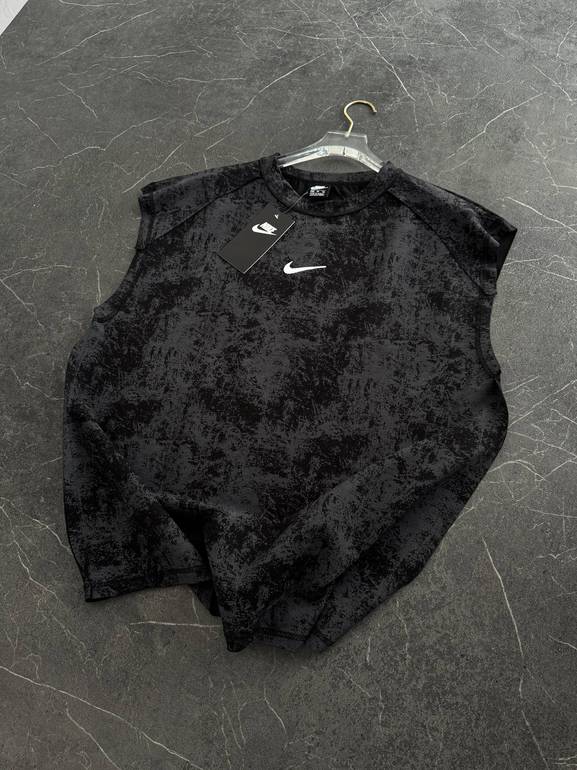 Nike Street Fit Tee