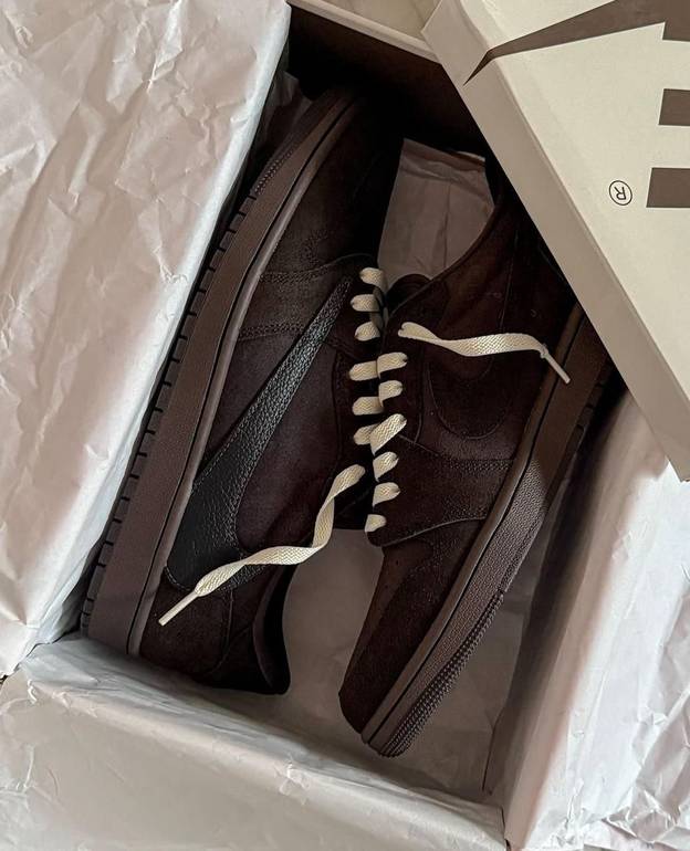 Brown Leather Sneakers Air Jordan Low