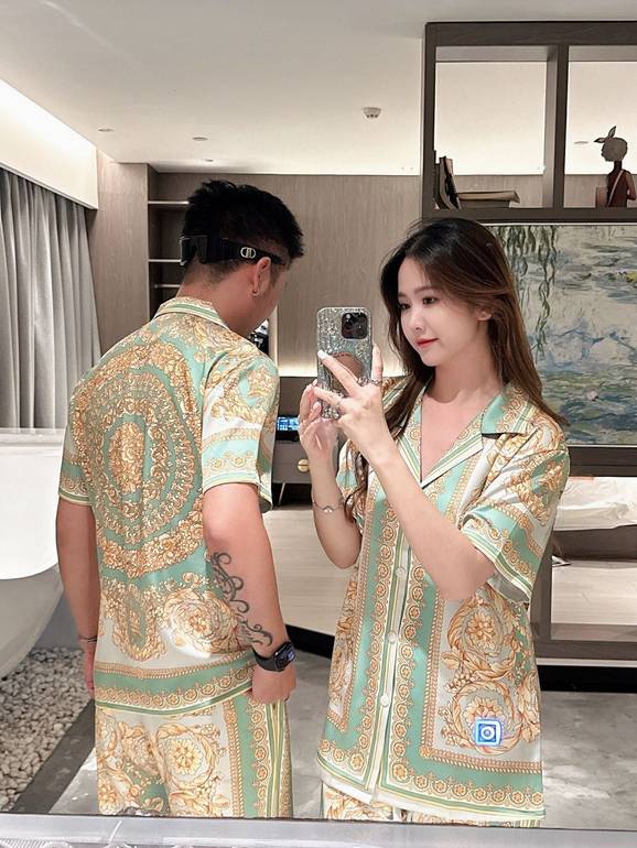 Versailles Luxury Pajama Set – Green & Gold