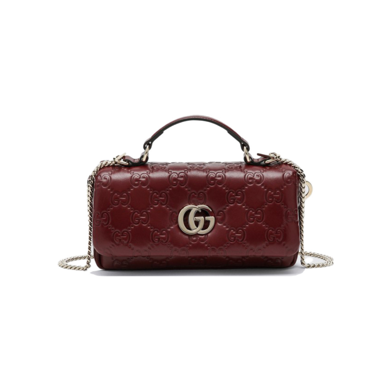 شنطة كتف GUCCI بنقشة GG Monogram وسلسلة ذهبية – عنابي