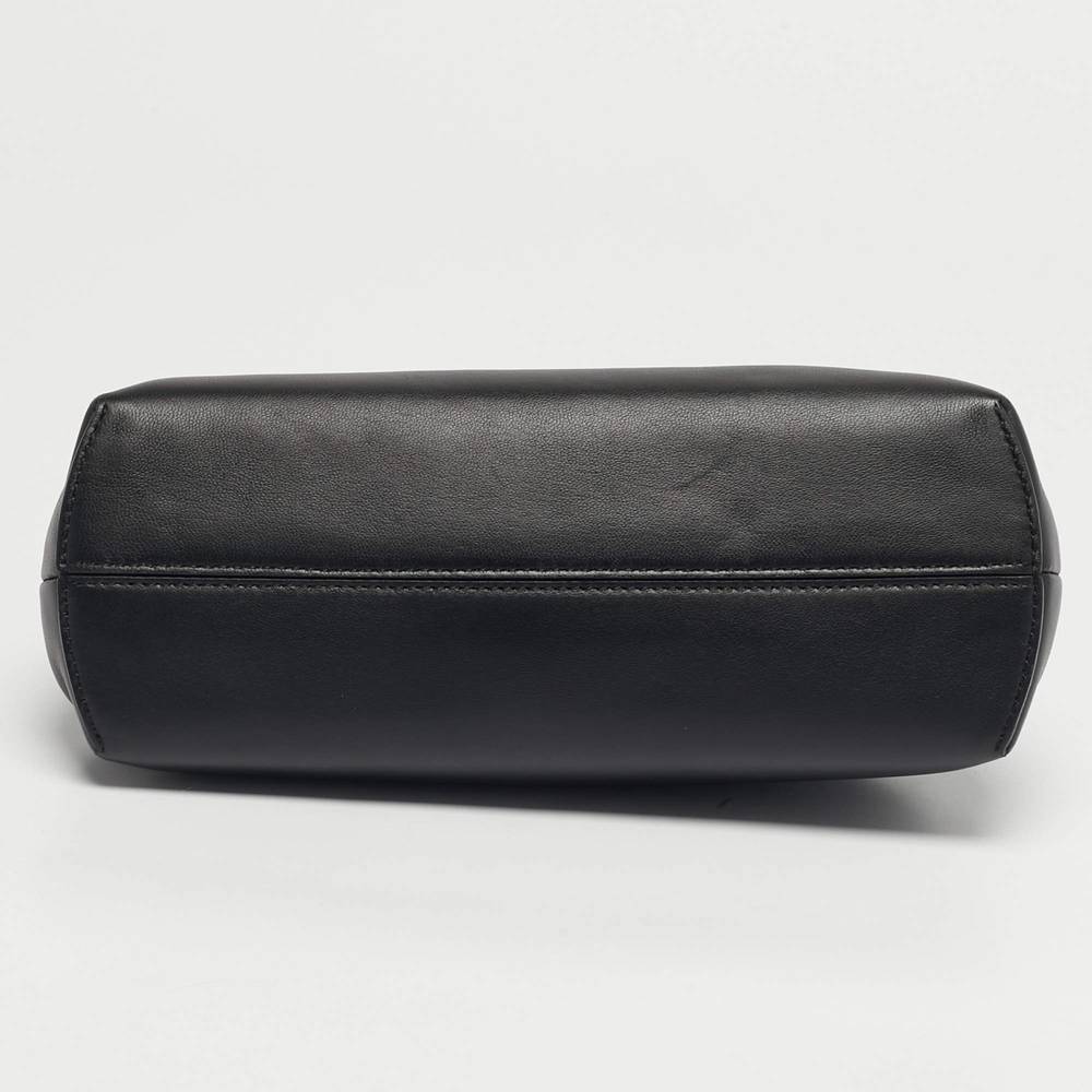Fendi Frame Clutch Bag with Shoulder Strap – Navy