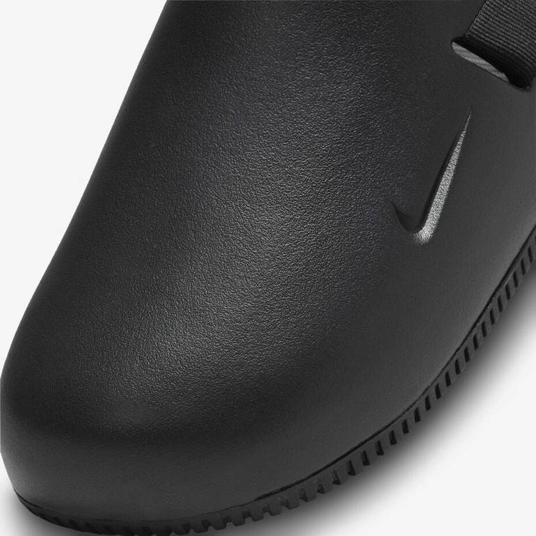 Nike Calm “Black”