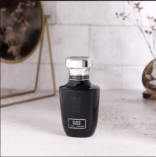 عطر الخشب الاسود