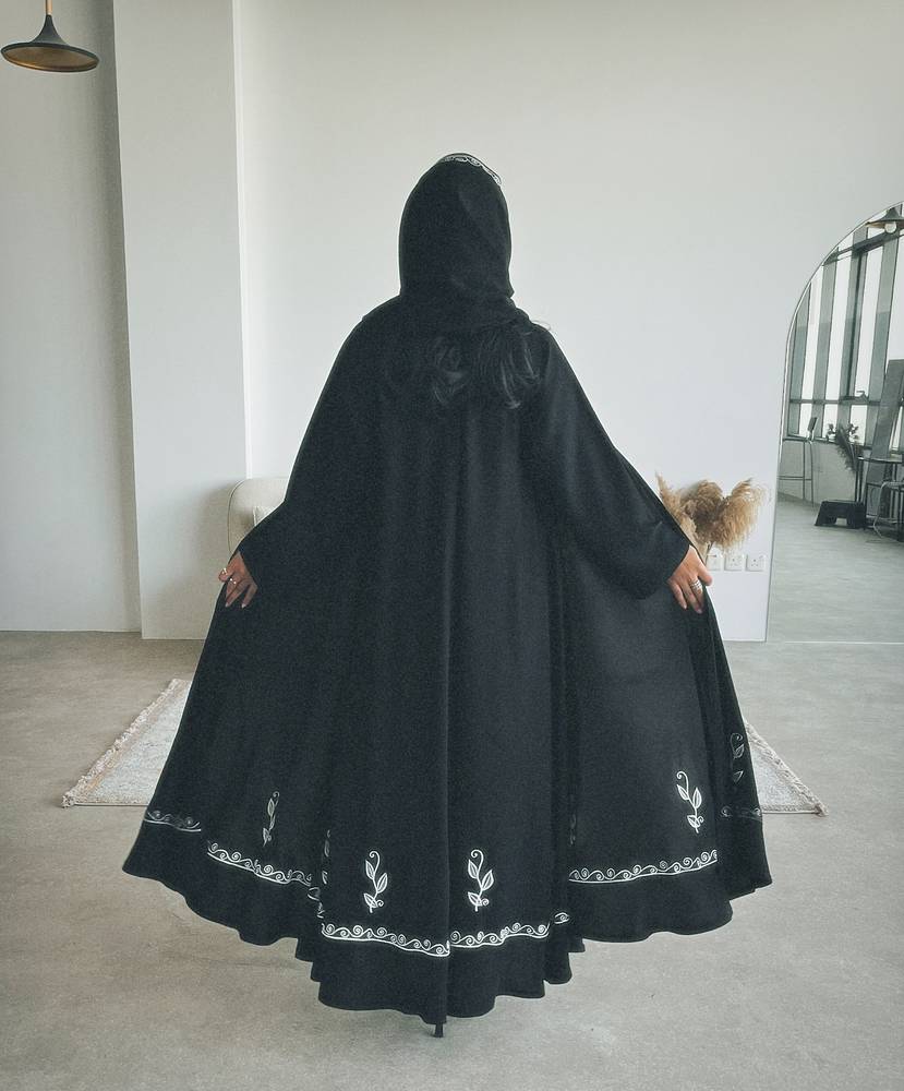 ان بينك عباية 08