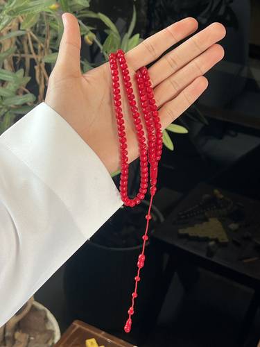 احمر فاتح صندوقي (99 خرزة)