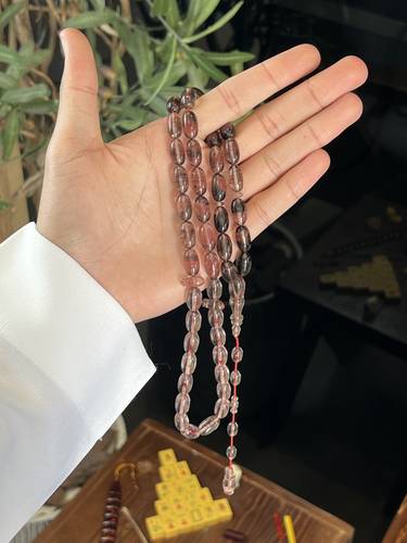 دخاني ( قصة بيض حمام ) 