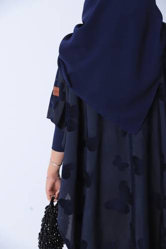 عباية الفراشات