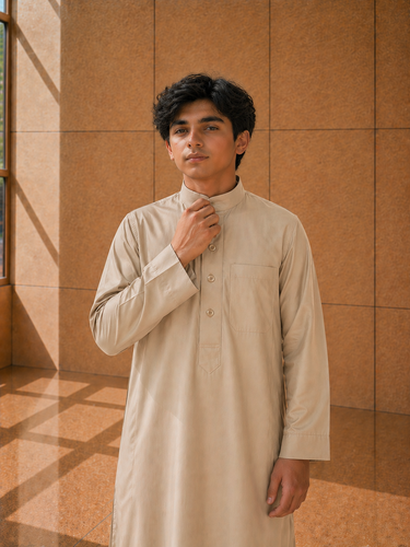ثوب شتوي ولادي زرار سادة