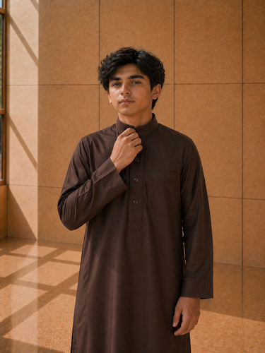 ثوب شتوي ولادي زرار سادة