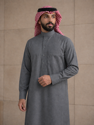 ثوب شتوي شبابي زرار سادة
