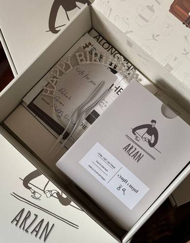 BIRTHDAY BOX