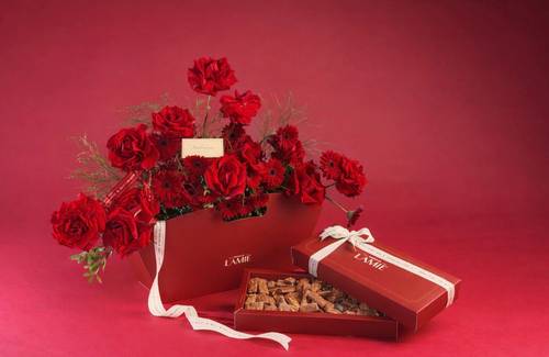 Lamie Romance Gift Set