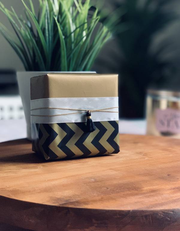 GIFT WRAP #29